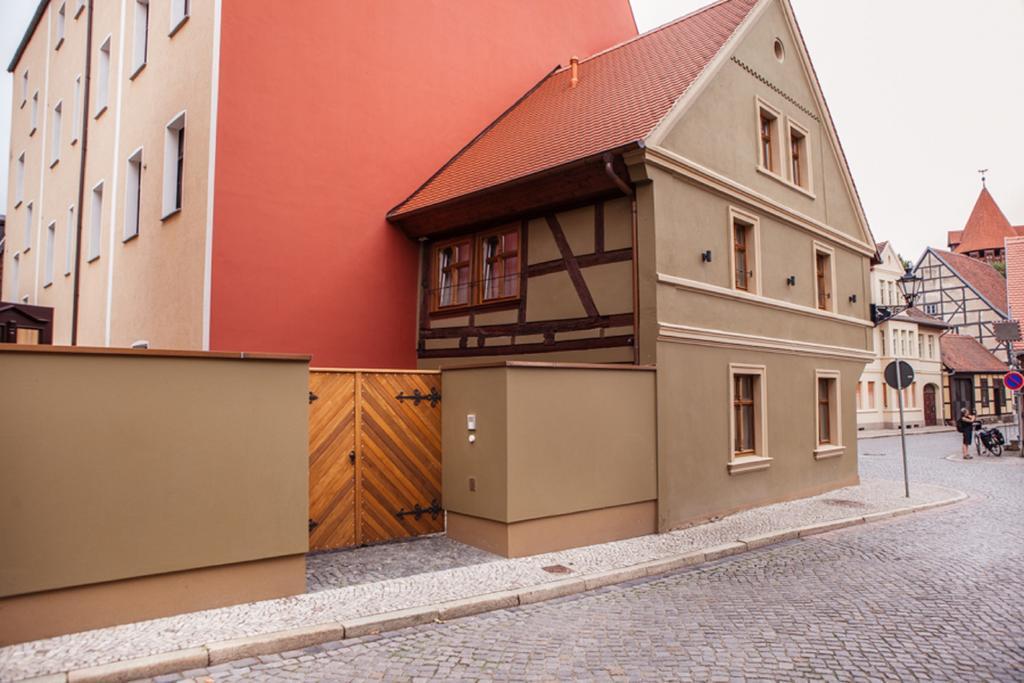 Schulzens Brauerei & Hotel Tangermünde Exterior foto